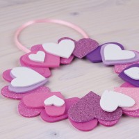 APLI 15139. Bolsa 40 corazones estampados de goma eva. Adhesivos.
