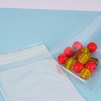 APLI 16219. Bolsas polipropileno con cierre adhesivo (60 x 80 mm.)