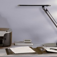 Unilux 400093720. Lámpara LED de escritorio RUMBALED color negro