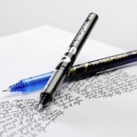 PILOT BX-V5-B. Bolígrafo roller de tinta líquida negro V-5. Trazo 0.3 mm.