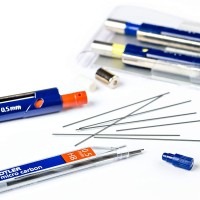 STAEDTLER 250 13-HB. Tubo de 6 minas Mars micro carbon 1.3 mm. Graduación HB
